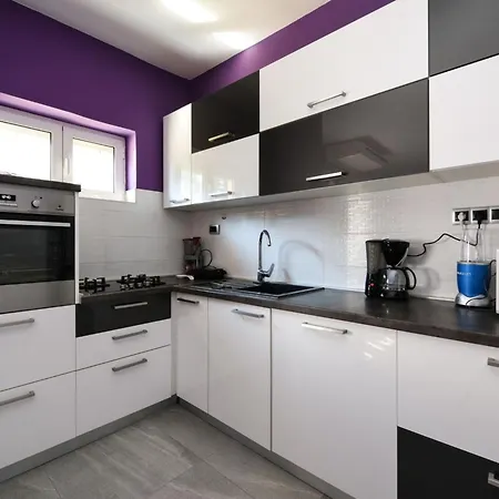 Yespeace By Interhome