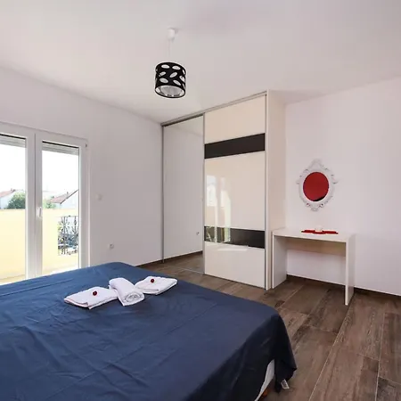 Yespeace By Interhome Semesterbostad Zadar