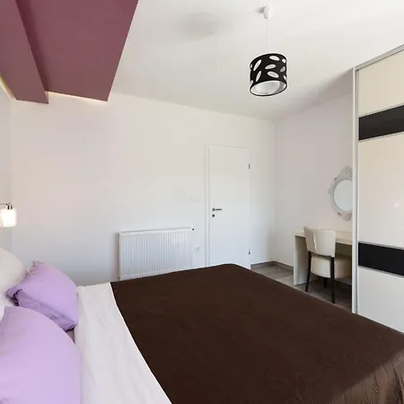 Semesterbostad Yespeace By Interhome Zadar