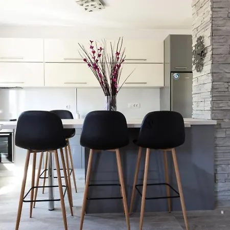 Yespeace By Interhome Semesterbostad *