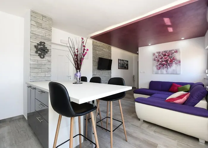 Yespeace By Interhome